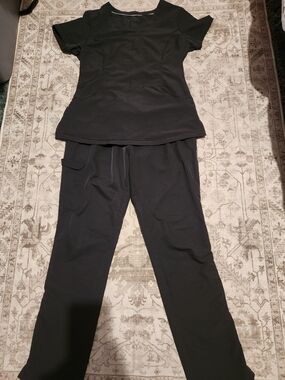 Black Women's Scrub Set - Top & Pant
